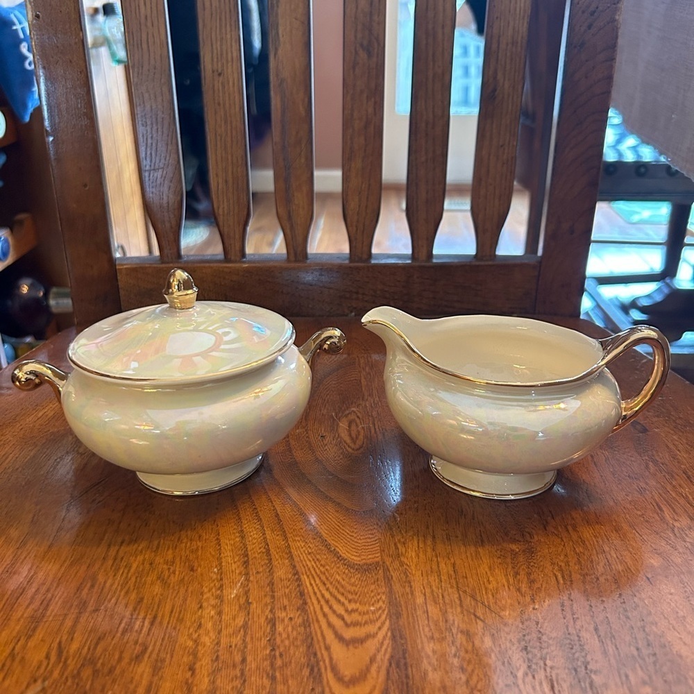 Vintage Nautilus Eggshell Iridescent Creamer & Sugar Set